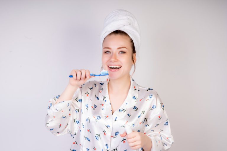 Review Smyle Elektrische Tandenborstel en Tandpasta